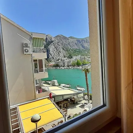 Apartment Jen Omis