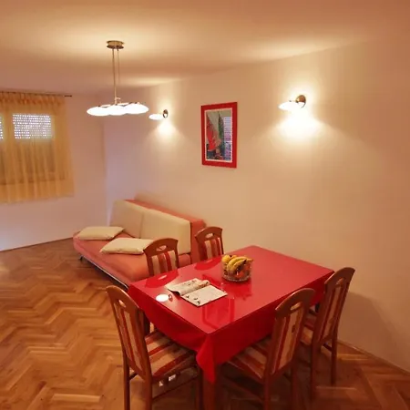 Jen * Omiš